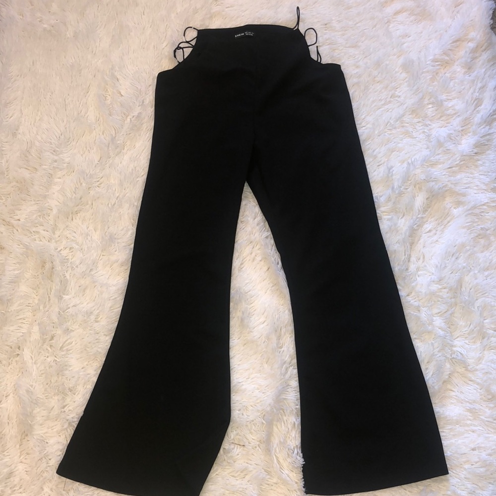 SHEIN ladder cut wide leg pants size small black